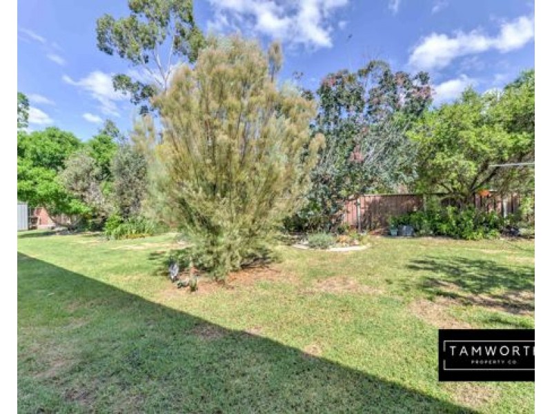 13 Craigends Place, Tamworth NSW 2340