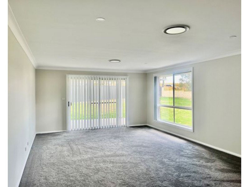 15 Hanbury Place, Tamworth NSW 2340