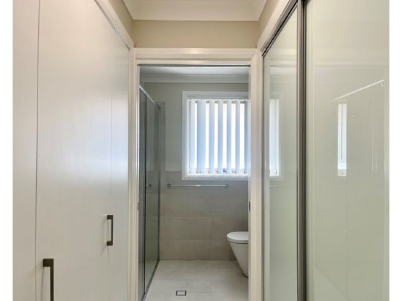 15a Hanbury Place, Tamworth NSW 2340