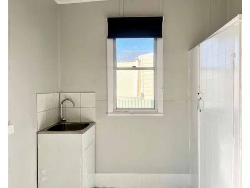 51 Mathews Street, Tamworth NSW 2340