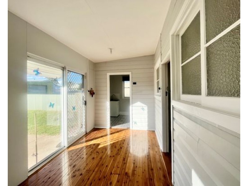 51 Mathews Street, Tamworth NSW 2340