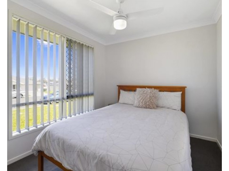 2/56 Tulipwood Crescent, Tamworth NSW 2340