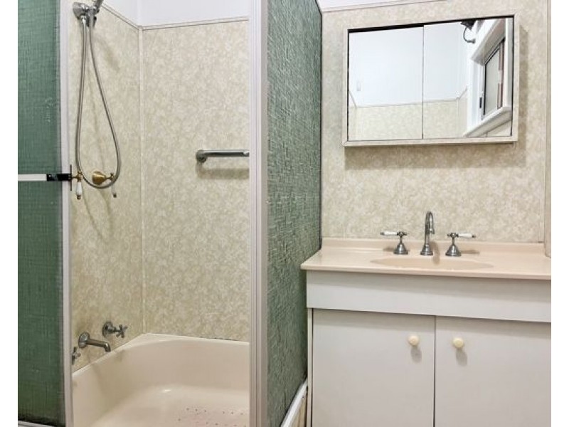 14 Croydon Avenue, Tamworth NSW 2340