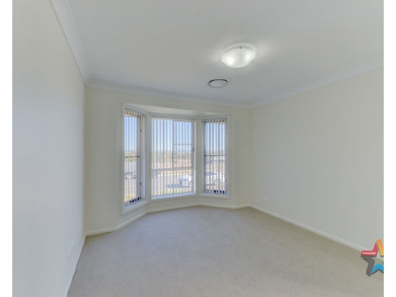 2/3 Francis Avenue, Tamworth NSW 2340