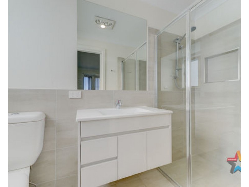 2/3 Francis Avenue, Tamworth NSW 2340