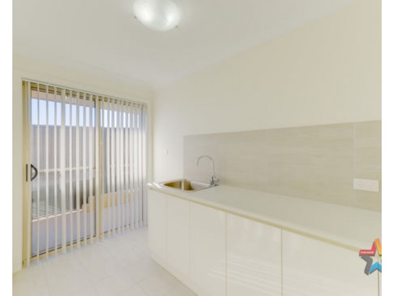 2/3 Francis Avenue, Tamworth NSW 2340