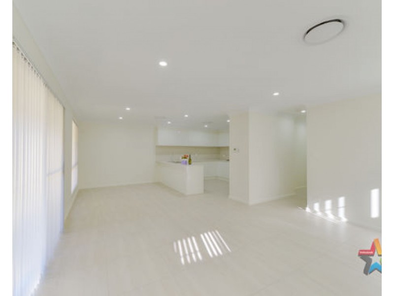 2/3 Francis Avenue, Tamworth NSW 2340