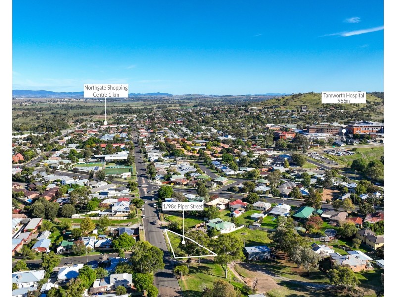 1/98E Piper Street, Tamworth NSW 2340