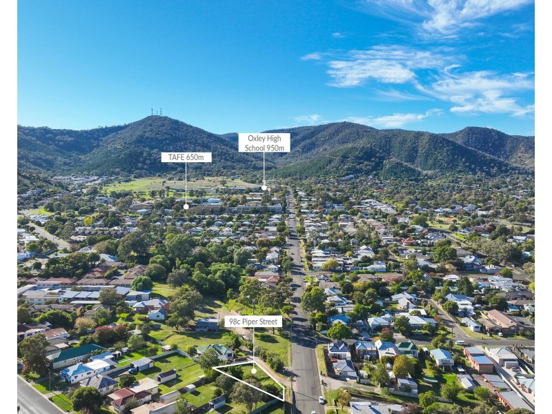 98C Piper Street, Tamworth NSW 2340