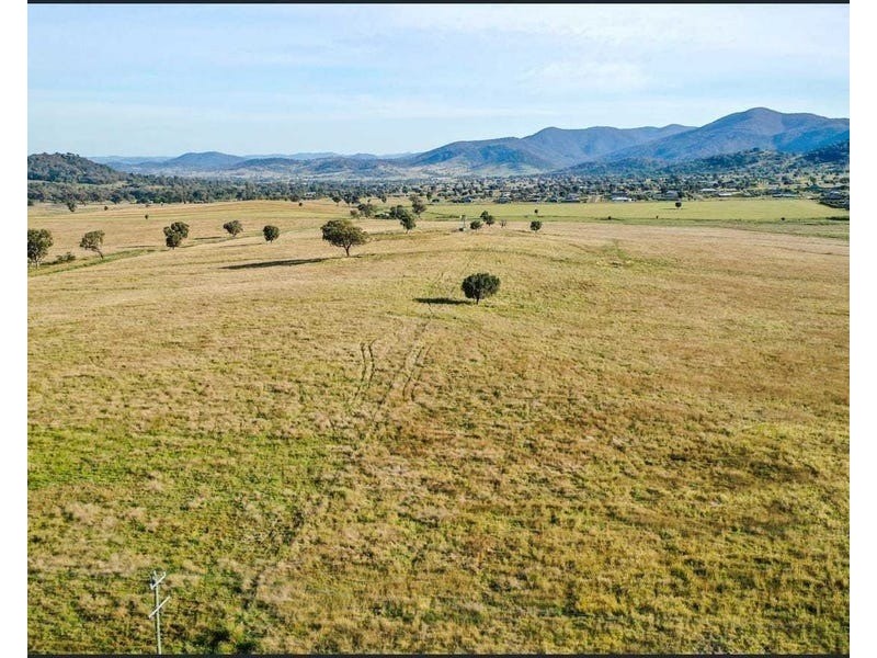 3 Tawny Crescent, Tamworth NSW 2340