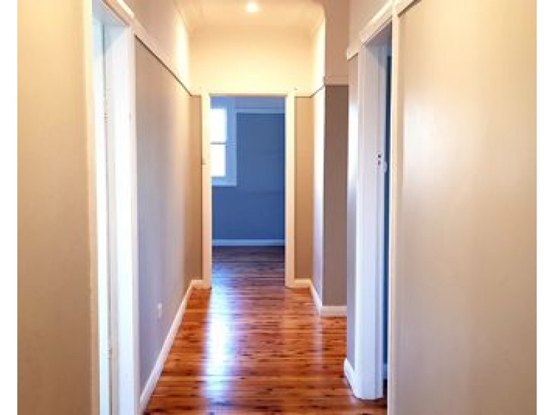 2 Cambridge Street, Tamworth NSW 2340