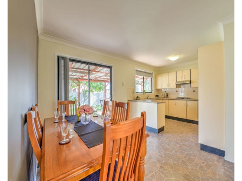 77 Evans Street, Westdale NSW 2340