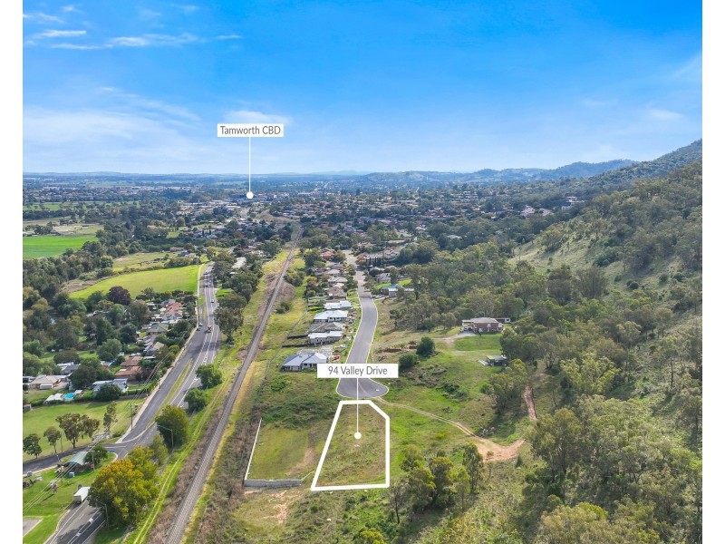 94 Valley Drive, Tamworth NSW 2340