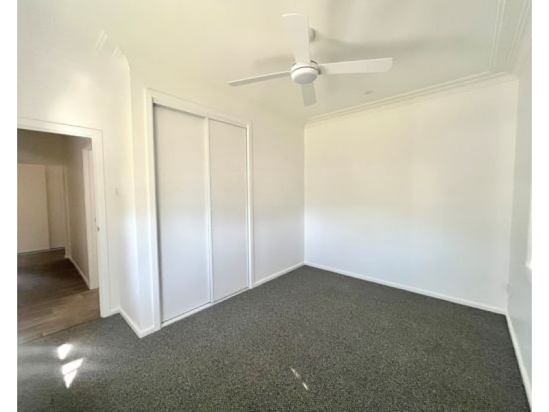 31 Bell Street, Tamworth NSW 2340