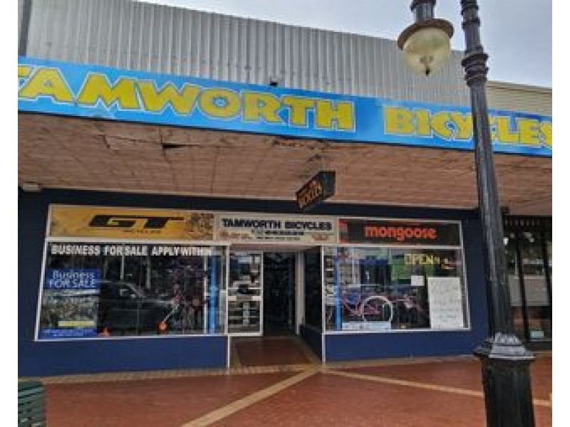 280 Peel Street, Tamworth NSW 2340