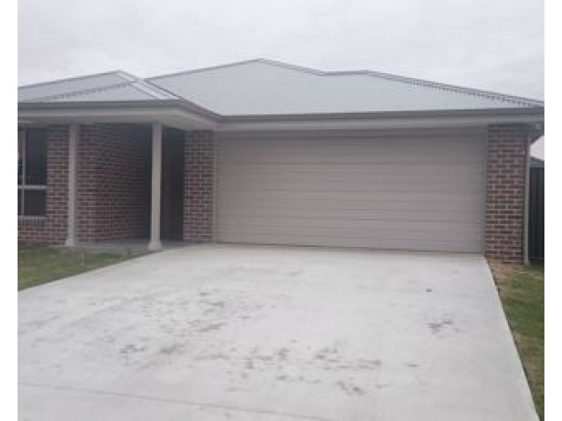 5 Evesham Circuit, Tamworth NSW 2340