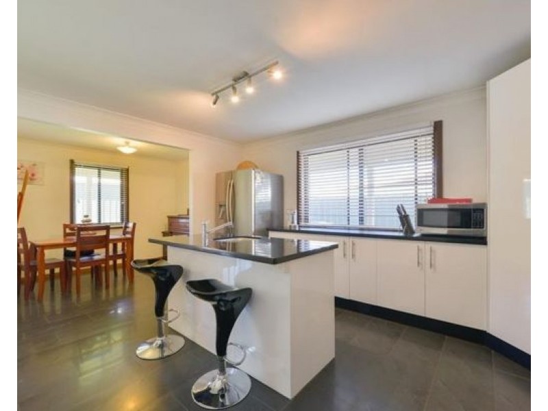 4 Karenvar Avenue, Tamworth NSW 2340