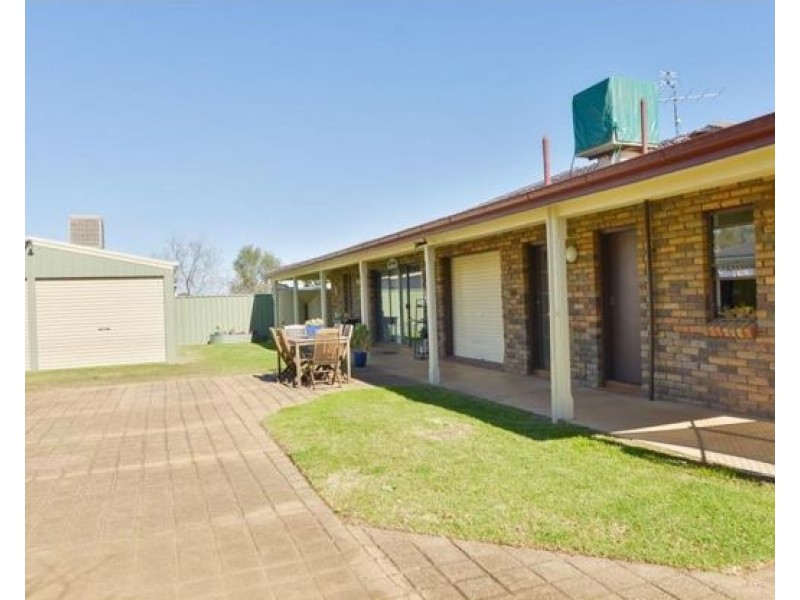 4 Karenvar Avenue, Tamworth NSW 2340