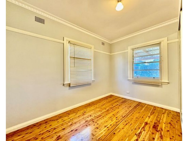 6 Edward Street, Tamworth NSW 2340