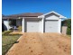 8 Conimbla Cres, Tamworth NSW 2340
