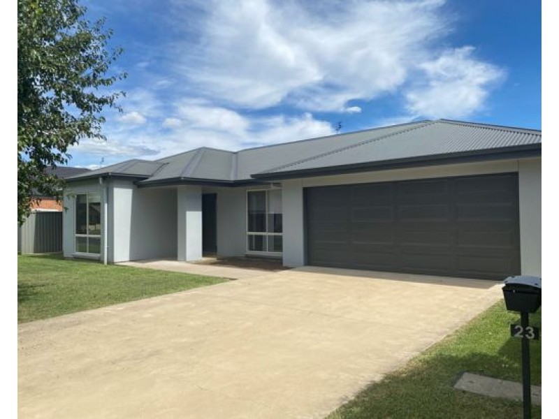 23 Gungurru Close, Tamworth NSW 2340