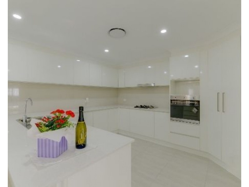 2/5 Francis Avenue, Tamworth NSW 2340