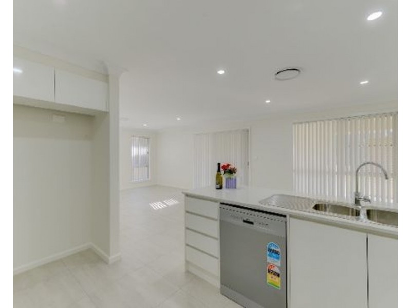2/5 Francis Avenue, Tamworth NSW 2340