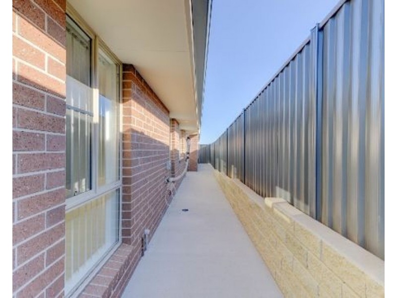 2/5 Francis Avenue, Tamworth NSW 2340