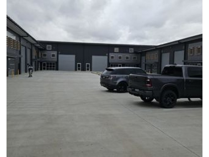 2/10 Curtiss Close, Taminda NSW 2340