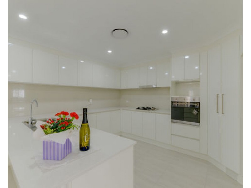 2/3 Francis Avenue, Tamworth NSW 2340