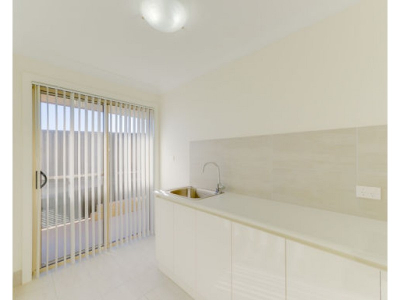 2/3 Francis Avenue, Tamworth NSW 2340