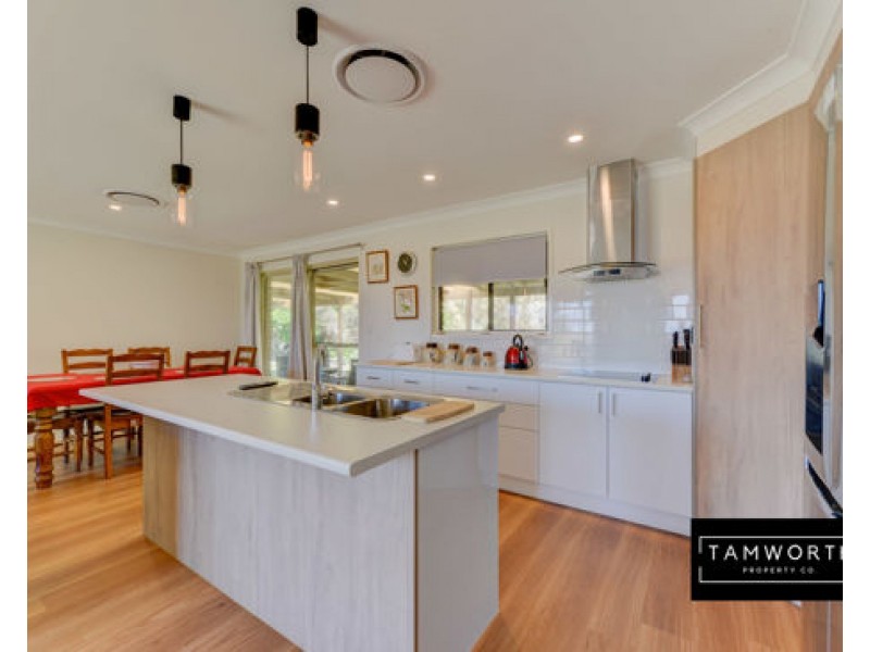 13 Craigends Place, Tamworth NSW 2340