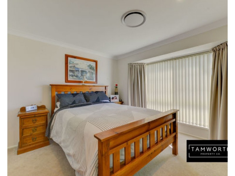 13 Craigends Place, Tamworth NSW 2340