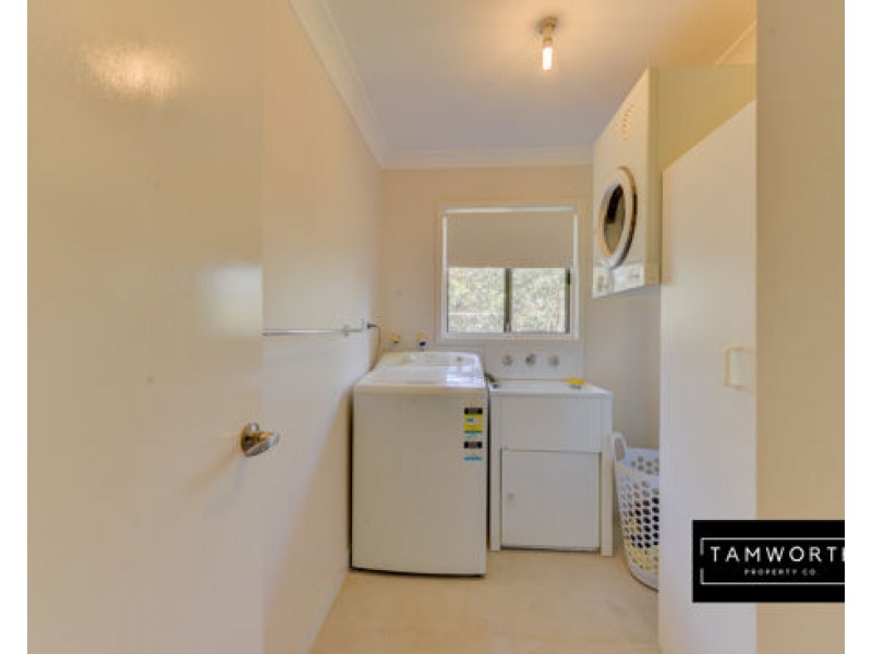 13 Craigends Place, Tamworth NSW 2340