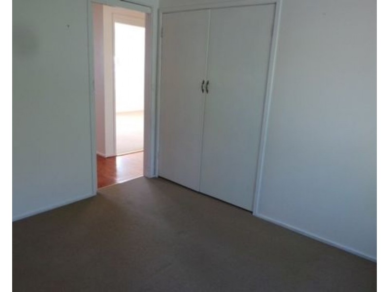 27 Mornington Crescent, Tamworth NSW 2340