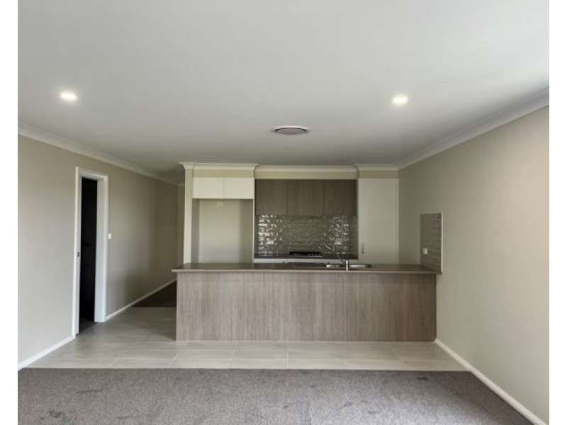 5 Fairymartin Lane, Tamworth NSW 2340