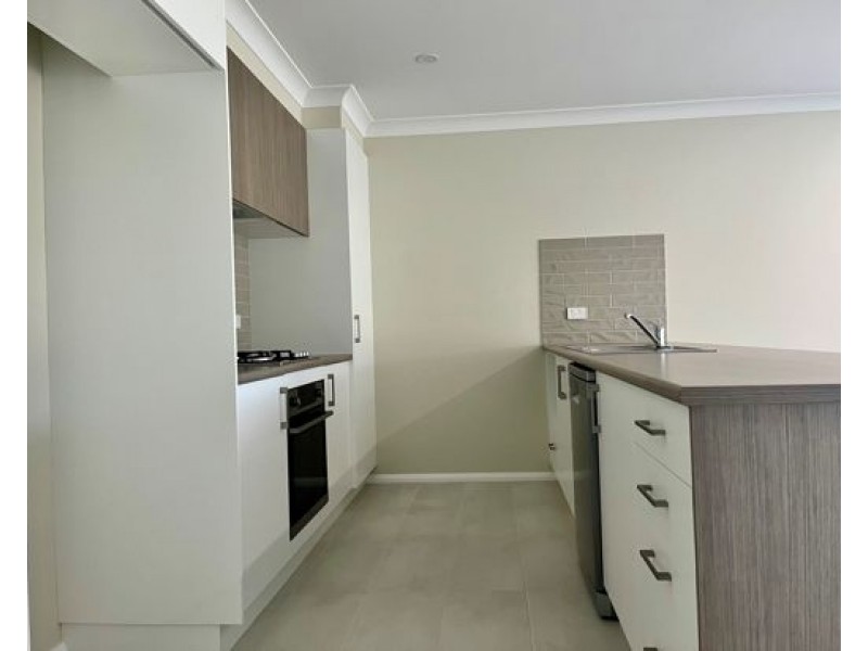 5 Fairymartin Lane, Tamworth NSW 2340