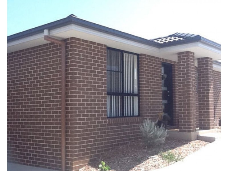 3/7 Curlew Crescent, Tamworth NSW 2340