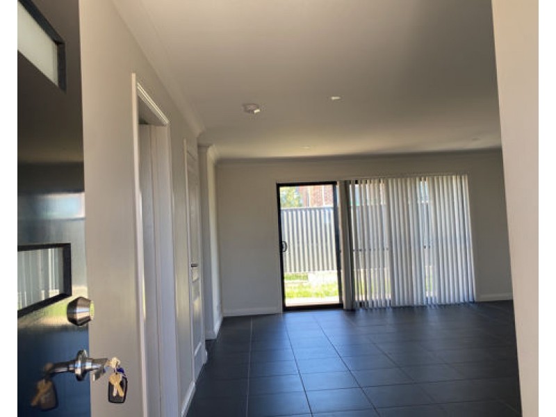 3/7 Curlew Crescent, Tamworth NSW 2340