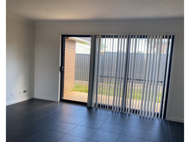 3/7 Curlew Crescent, Tamworth NSW 2340