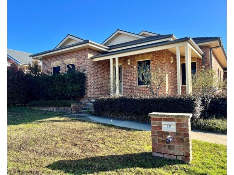10 The Heights, Tamworth NSW 2340