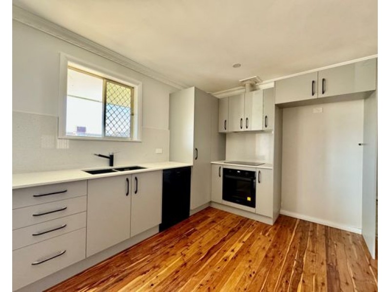 2/24 Anne St, Tamworth NSW 2340