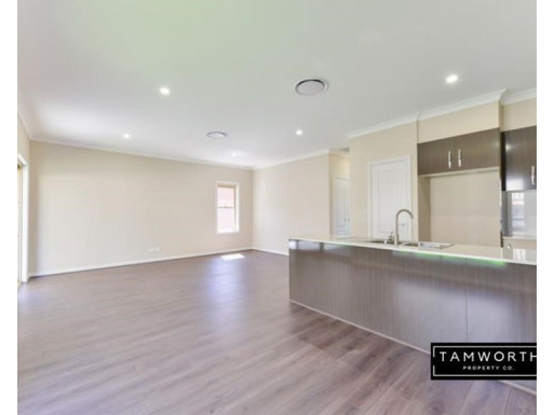 3/3 Ventnor Drive, Tamworth NSW 2340