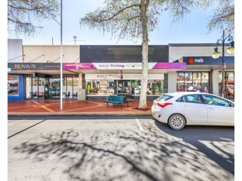 284 Peel Street, Tamworth NSW 2340