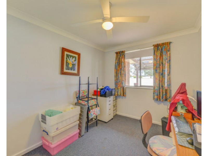 19 Waree Drive, Tamworth NSW 2340