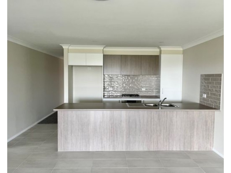 86 Evesham Circuit, Tamworth NSW 2340