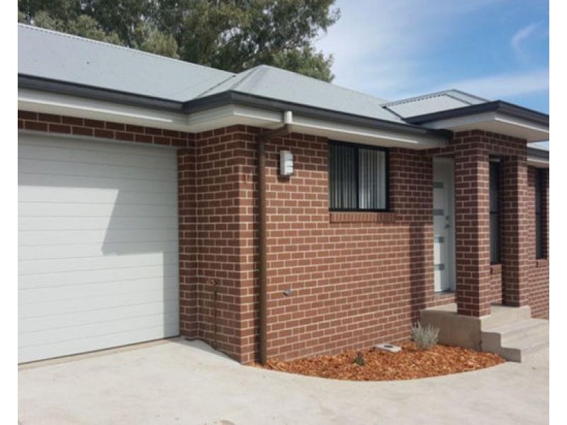 3/4 Cohen Street, Tamworth NSW 2340