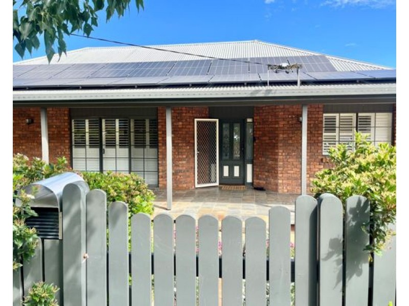 22 Janison Street, Tamworth NSW 2340