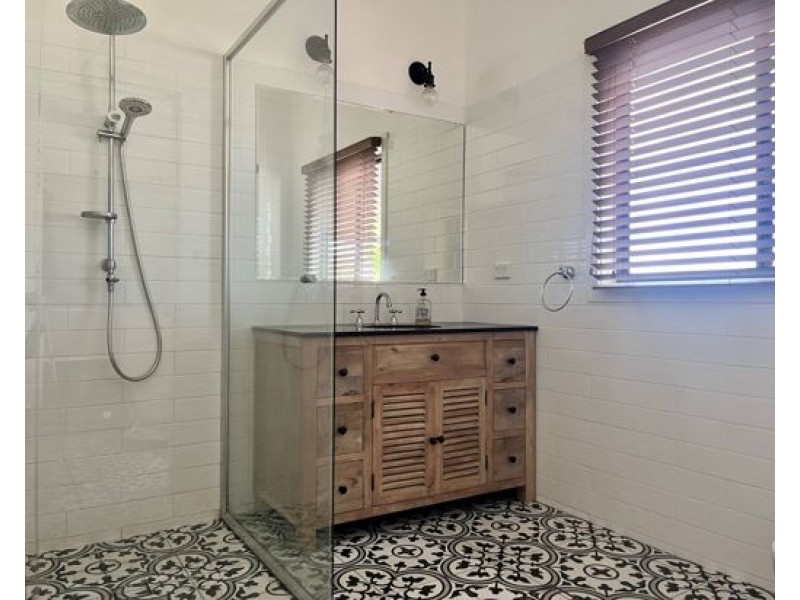 22 Janison Street, Tamworth NSW 2340