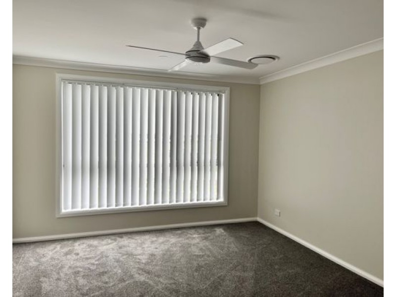 97 Evesham Circuit, Tamworth NSW 2340